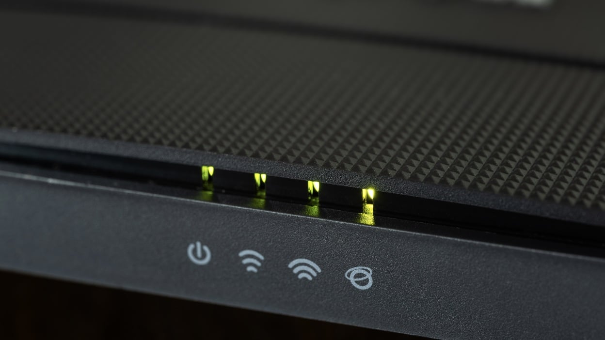 router blinking lights