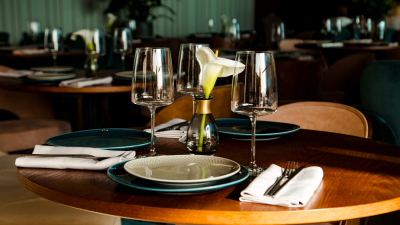 place setting in an empty restaurant